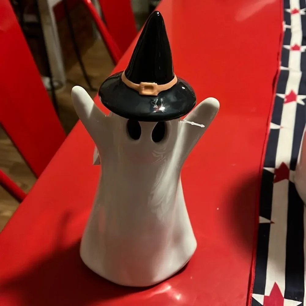 NWT light up ghost